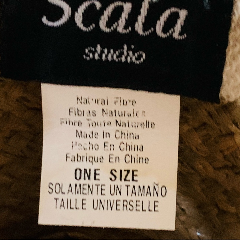 Scala hat - Picture 7 of 7